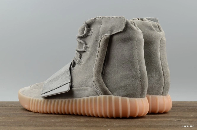 ADIDAS 750 BOOST GLOW YEEZY BB1840 LIGHT DARK GREY GUM 0815
